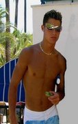 1915_862968086_cristiano_ronaldo____11__H154254_L.jpg
