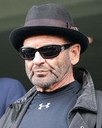220px-JoePesci-2009.jpg